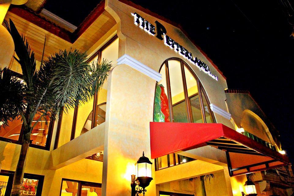 The Pepperland Hotel Legazpi Ngoại thất bức ảnh