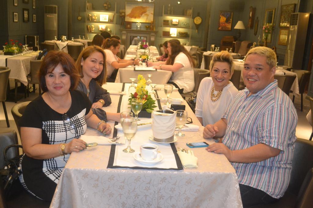 The Pepperland Hotel Legazpi Ngoại thất bức ảnh